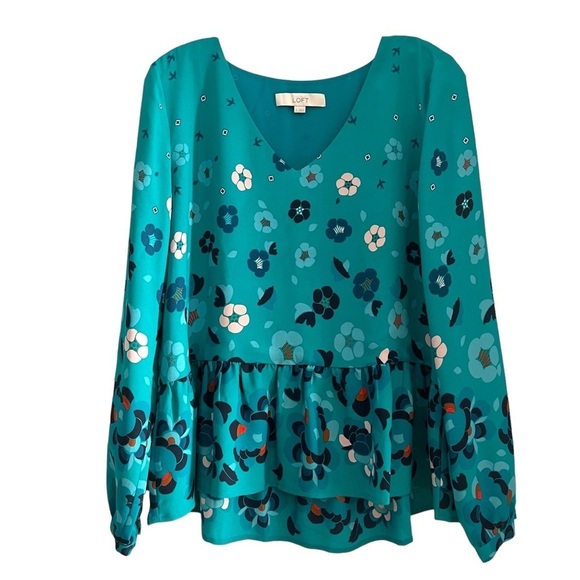 ANN TAYLOR LOFT Peplum V-neck Blouse in Emerald Green w/ florals Size Small - Picture 1 of 5